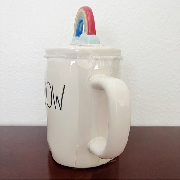 NWT Rae Dunn “RAINBOW” Glossy White Coffee Mug with Rainbow Clouds Topper - Picture 2 of 5